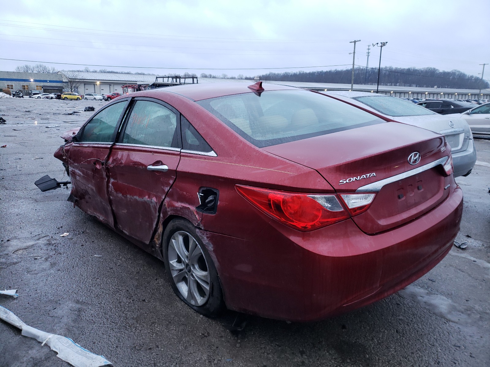 Photo 2 VIN: 5NPEC4AC3DH734122 - HYUNDAI SONATA SE 