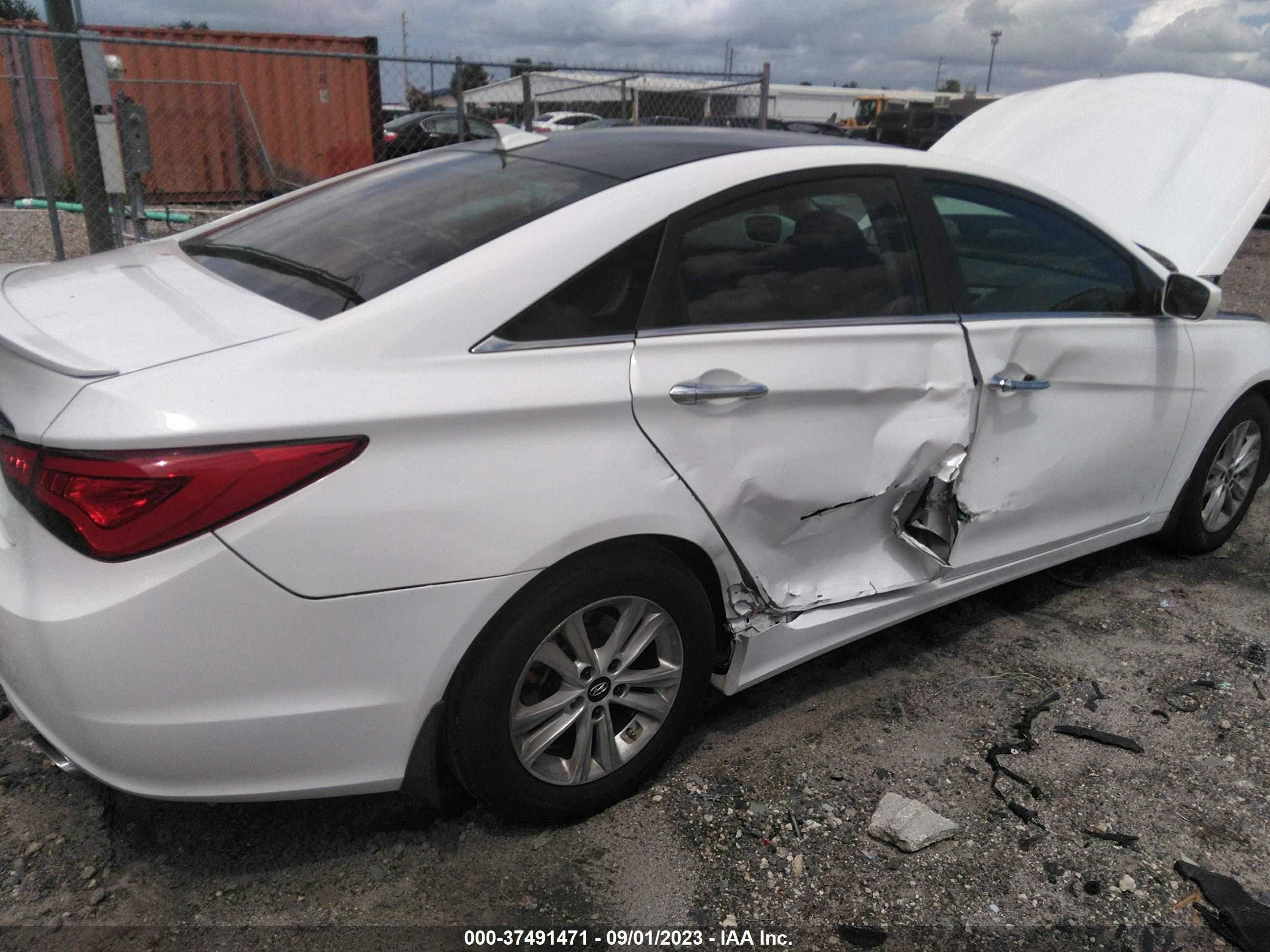 Photo 10 VIN: 5NPEC4AC3DH777035 - HYUNDAI SONATA 