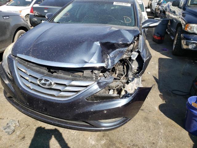 Photo 8 VIN: 5NPEC4AC3DH791047 - HYUNDAI SONATA SE 