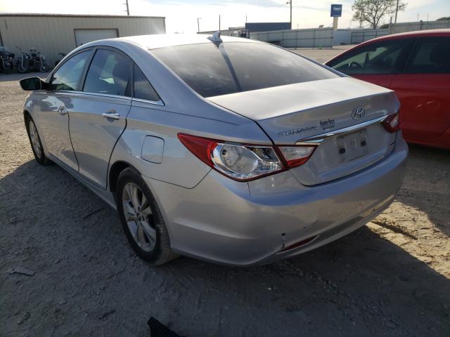 Photo 2 VIN: 5NPEC4AC4BH013465 - HYUNDAI SONATA SE 