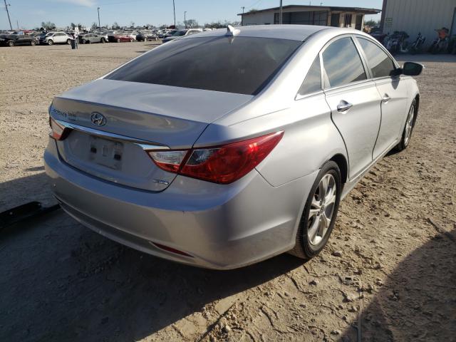 Photo 3 VIN: 5NPEC4AC4BH013465 - HYUNDAI SONATA SE 