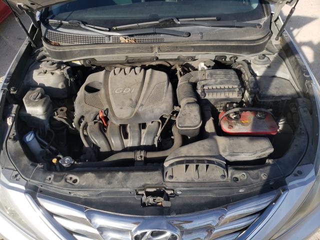 Photo 6 VIN: 5NPEC4AC4BH013465 - HYUNDAI SONATA SE 