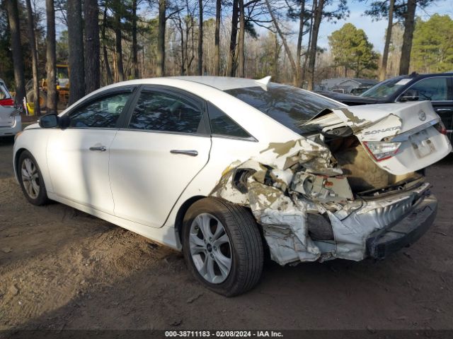 Photo 2 VIN: 5NPEC4AC4BH027012 - HYUNDAI SONATA 