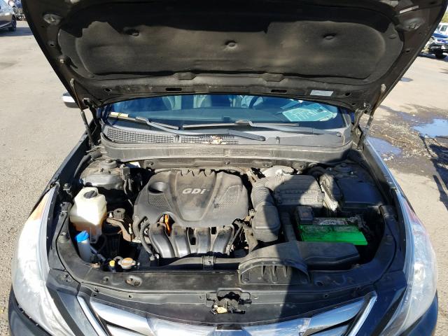 Photo 6 VIN: 5NPEC4AC4BH100010 - HYUNDAI SONATA SE 