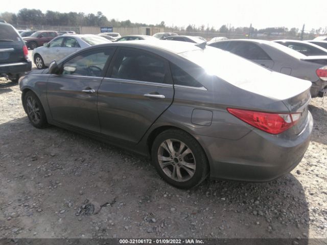 Photo 2 VIN: 5NPEC4AC4BH103313 - HYUNDAI SONATA 