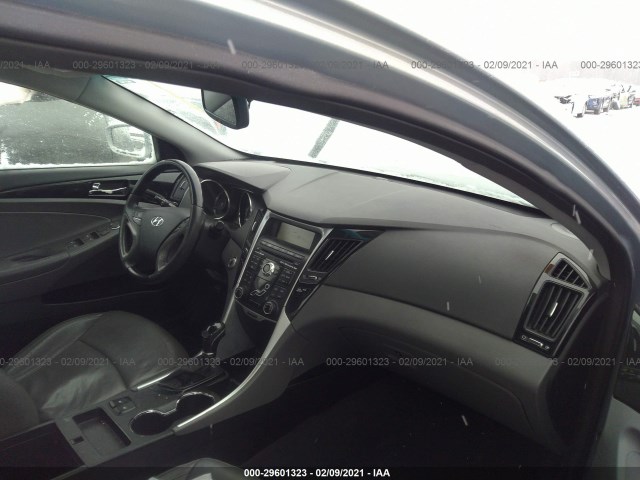 Photo 4 VIN: 5NPEC4AC4BH115963 - HYUNDAI SONATA 