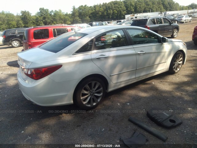 Photo 3 VIN: 5NPEC4AC4BH121634 - HYUNDAI SONATA 