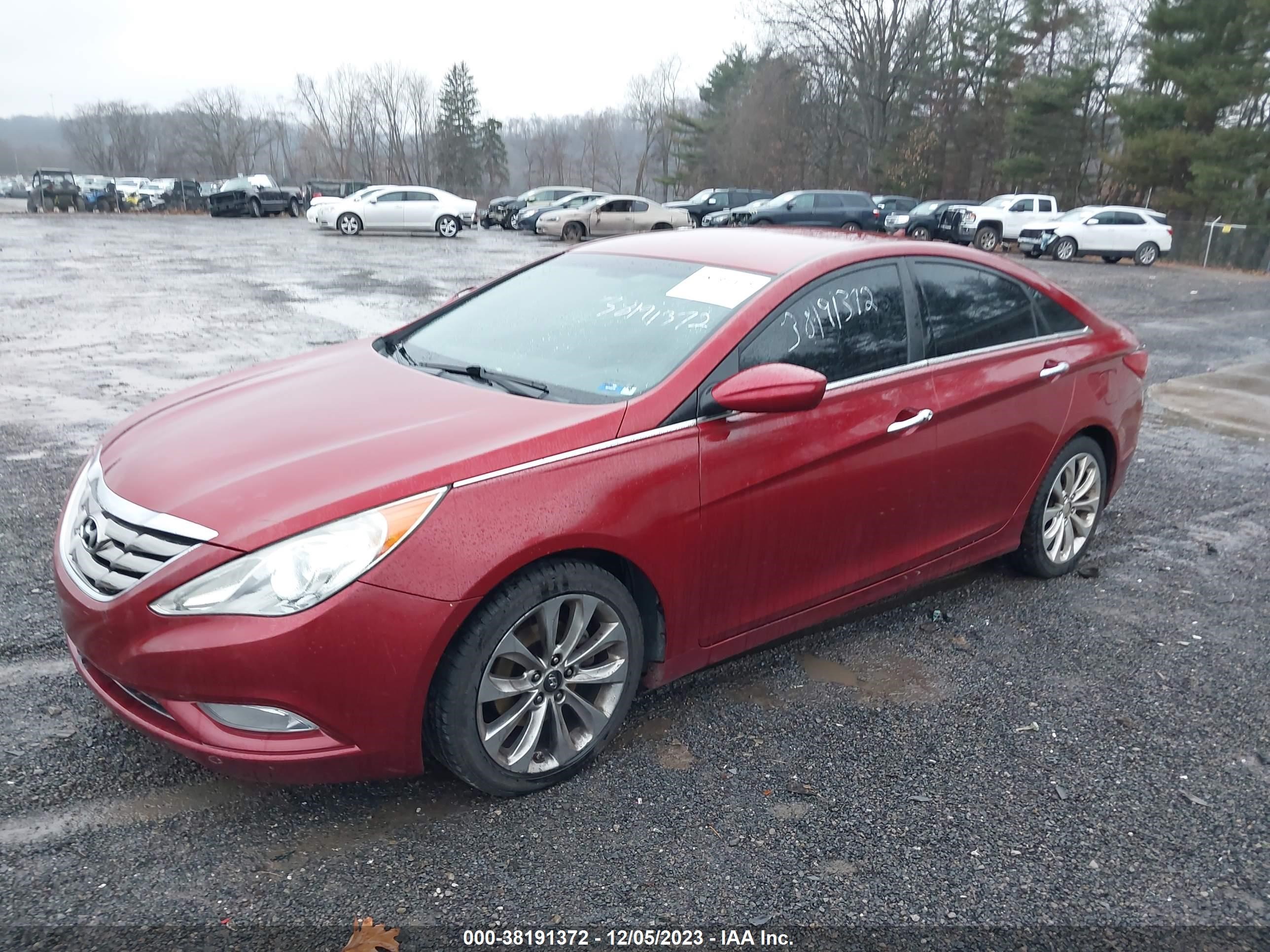 Photo 1 VIN: 5NPEC4AC4BH152821 - HYUNDAI SONATA 