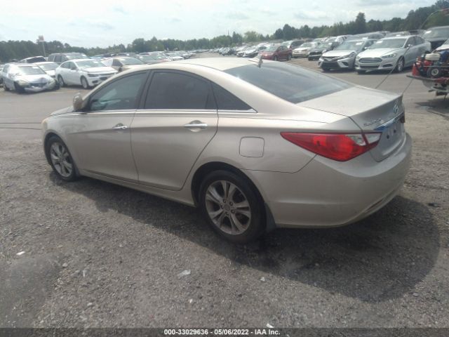 Photo 2 VIN: 5NPEC4AC4BH167187 - HYUNDAI SONATA 