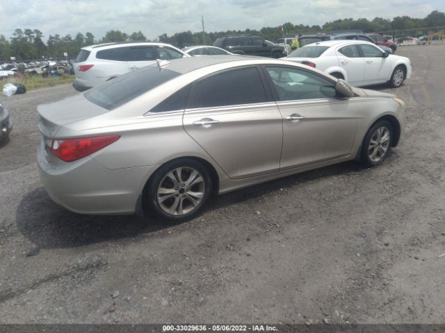 Photo 3 VIN: 5NPEC4AC4BH167187 - HYUNDAI SONATA 