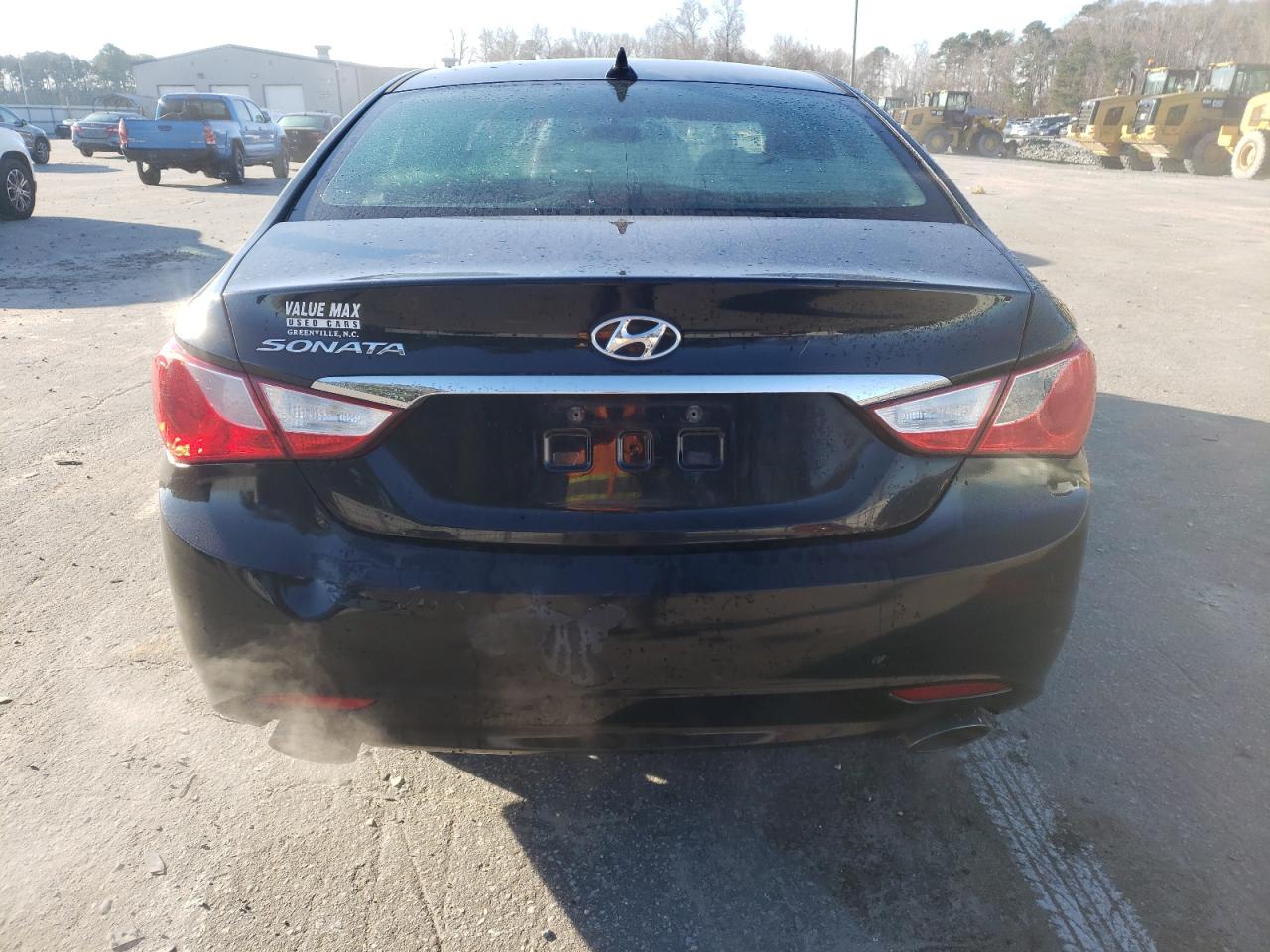 Photo 5 VIN: 5NPEC4AC4BH229851 - HYUNDAI SONATA 