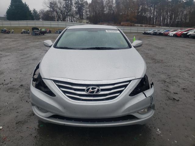 Photo 4 VIN: 5NPEC4AC4BH241210 - HYUNDAI SONATA SE 