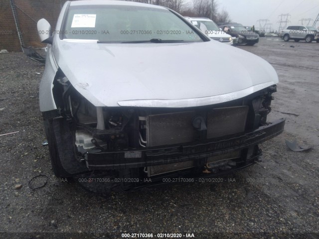 Photo 5 VIN: 5NPEC4AC4BH258637 - HYUNDAI SONATA 