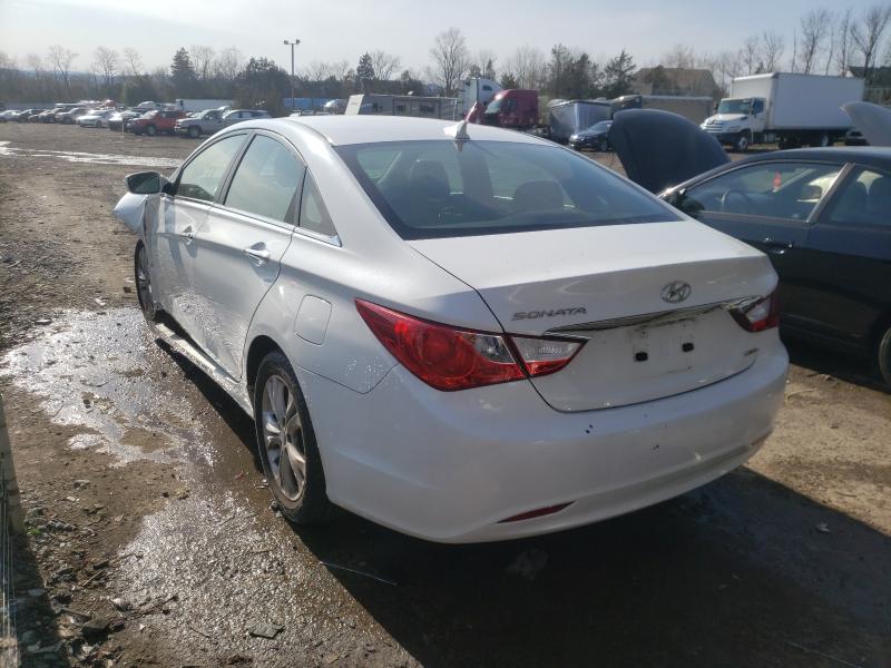 Photo 2 VIN: 5NPEC4AC4BH272862 - HYUNDAI SONATA SE 