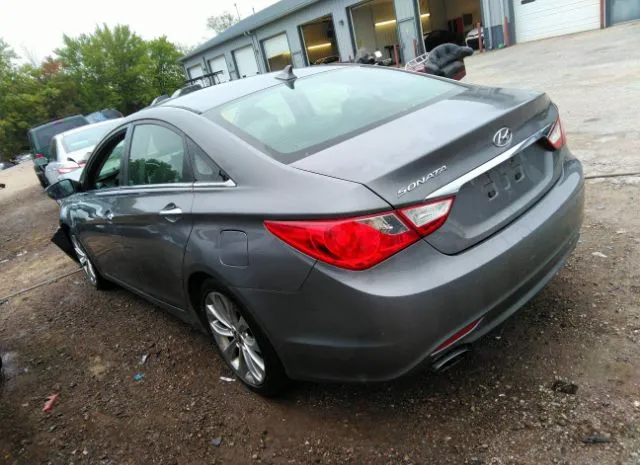 Photo 2 VIN: 5NPEC4AC4BH285322 - HYUNDAI SONATA 