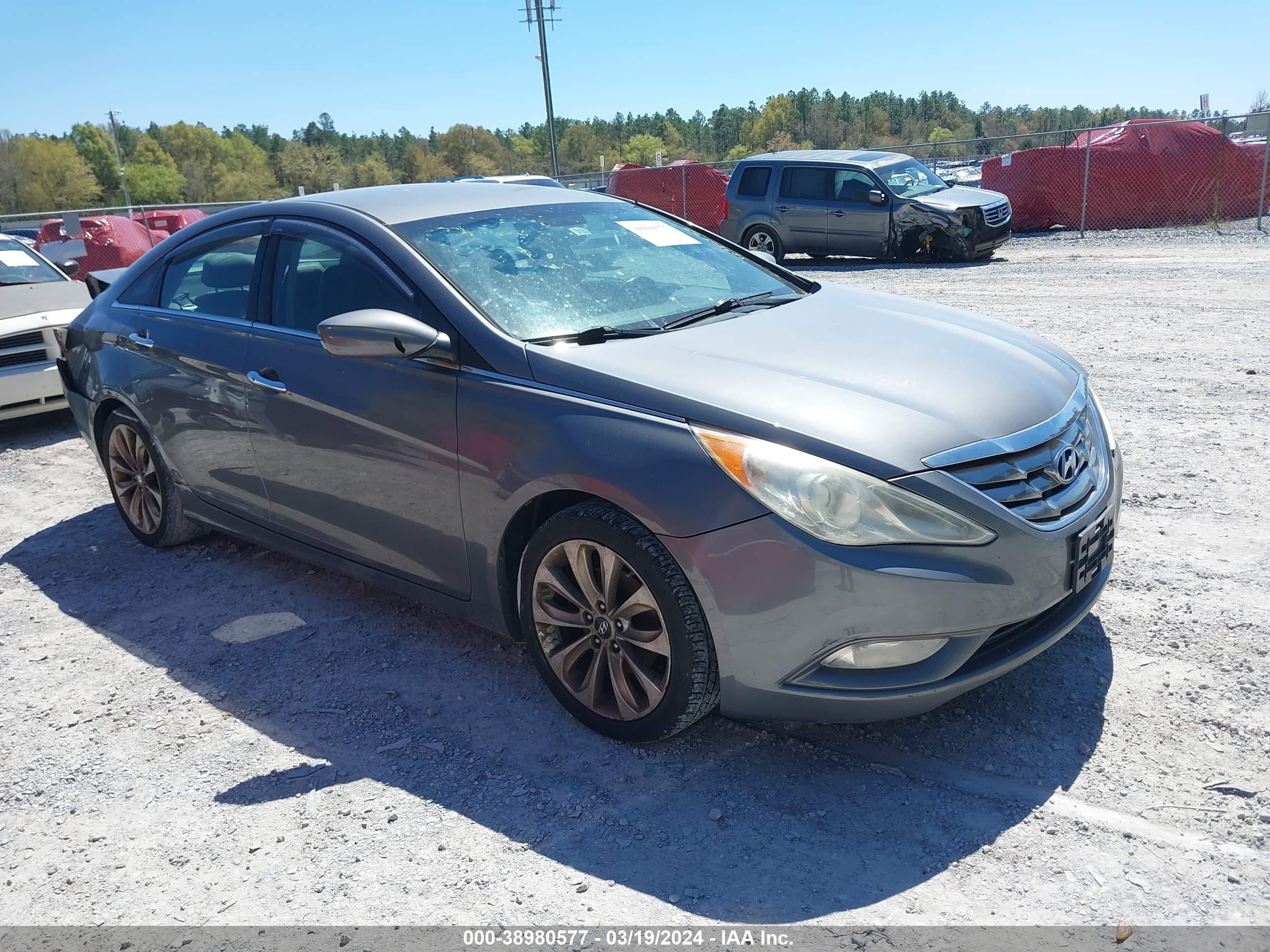 Photo 0 VIN: 5NPEC4AC4BH285482 - HYUNDAI SONATA 