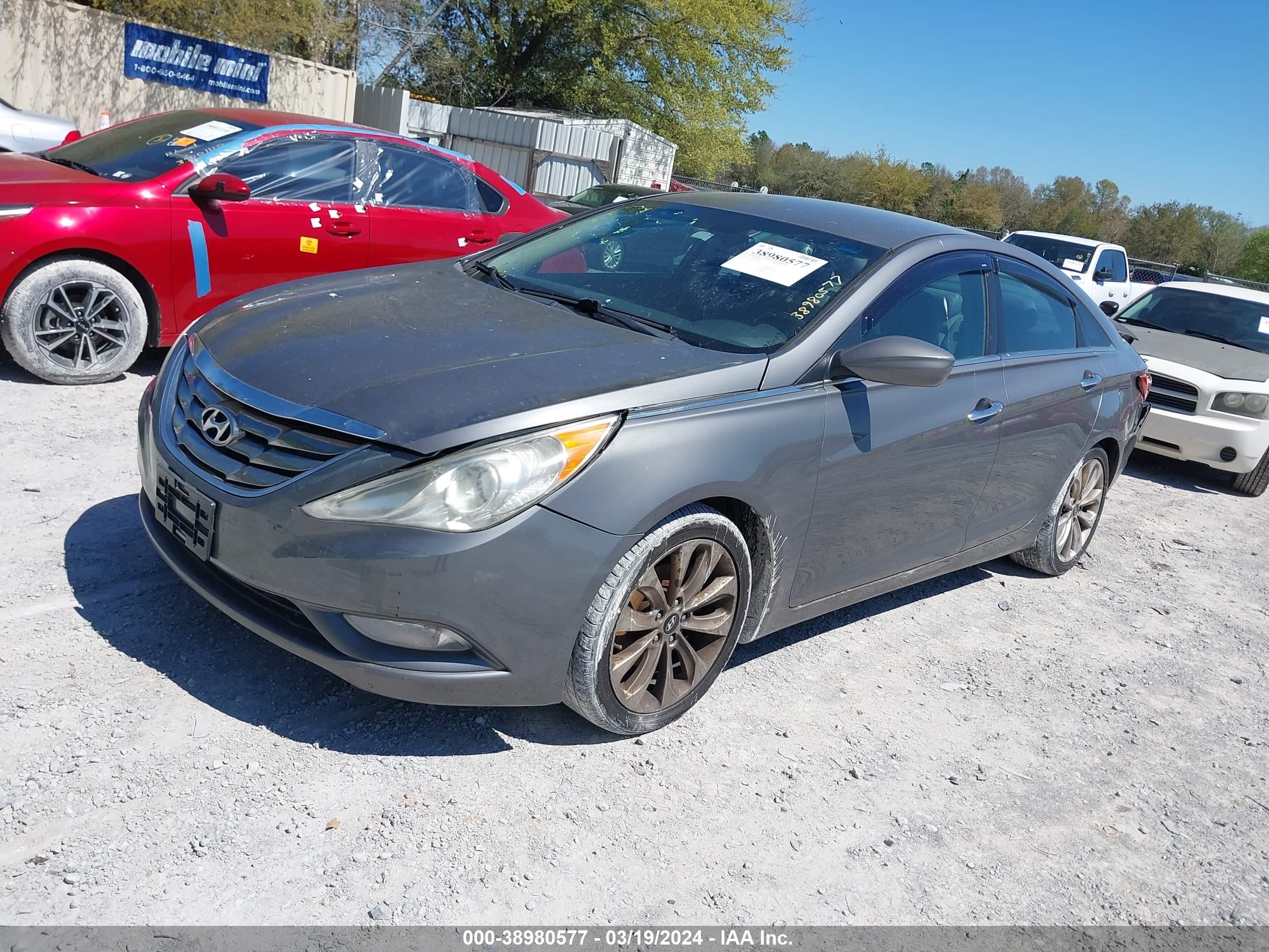 Photo 1 VIN: 5NPEC4AC4BH285482 - HYUNDAI SONATA 