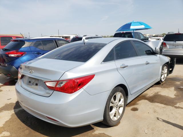 Photo 3 VIN: 5NPEC4AC4BH290505 - HYUNDAI SONATA SE 