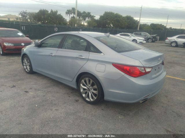 Photo 2 VIN: 5NPEC4AC4CH351644 - HYUNDAI SONATA 