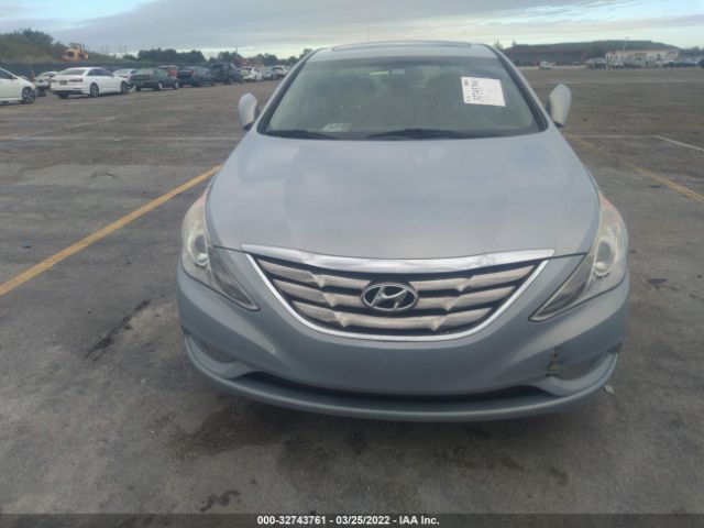 Photo 5 VIN: 5NPEC4AC4CH351644 - HYUNDAI SONATA 