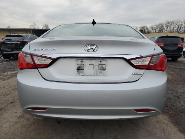 Photo 5 VIN: 5NPEC4AC4CH364023 - HYUNDAI SONATA SE 