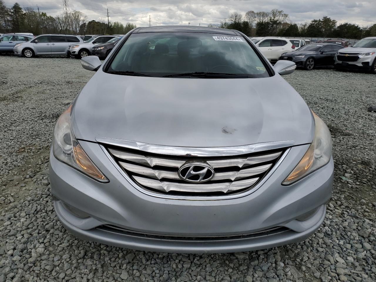 Photo 4 VIN: 5NPEC4AC4CH369965 - HYUNDAI SONATA 