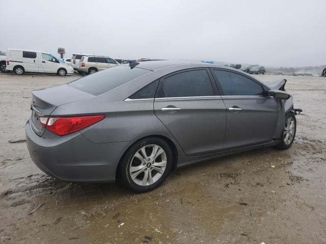 Photo 2 VIN: 5NPEC4AC4CH373627 - HYUNDAI SONATA 