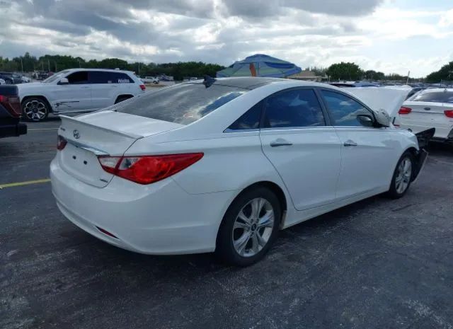 Photo 3 VIN: 5NPEC4AC4CH375653 - HYUNDAI SONATA 