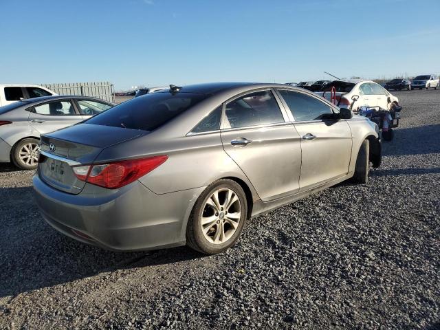 Photo 2 VIN: 5NPEC4AC4CH380562 - HYUNDAI SONATA SE 