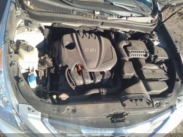 Photo 9 VIN: 5NPEC4AC4CH388242 - HYUNDAI SONATA 