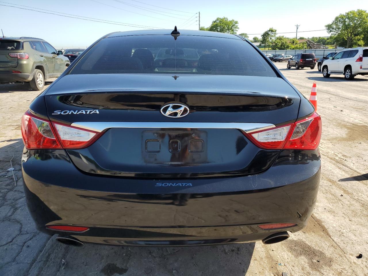 Photo 5 VIN: 5NPEC4AC4CH391190 - HYUNDAI SONATA 