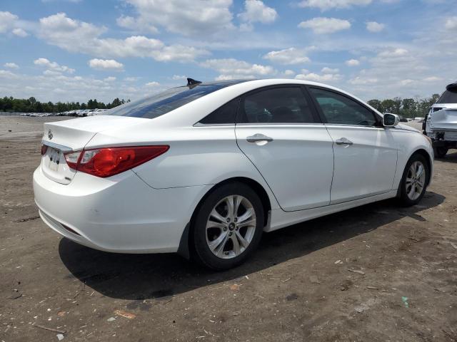 Photo 2 VIN: 5NPEC4AC4CH398821 - HYUNDAI SONATA 