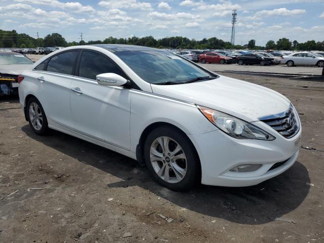 Photo 3 VIN: 5NPEC4AC4CH398821 - HYUNDAI SONATA 