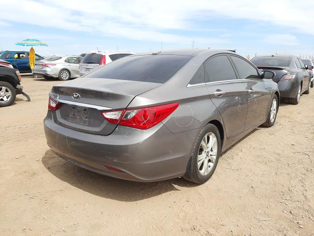 Photo 3 VIN: 5NPEC4AC4CH409784 - HYUNDAI SONATA SE 