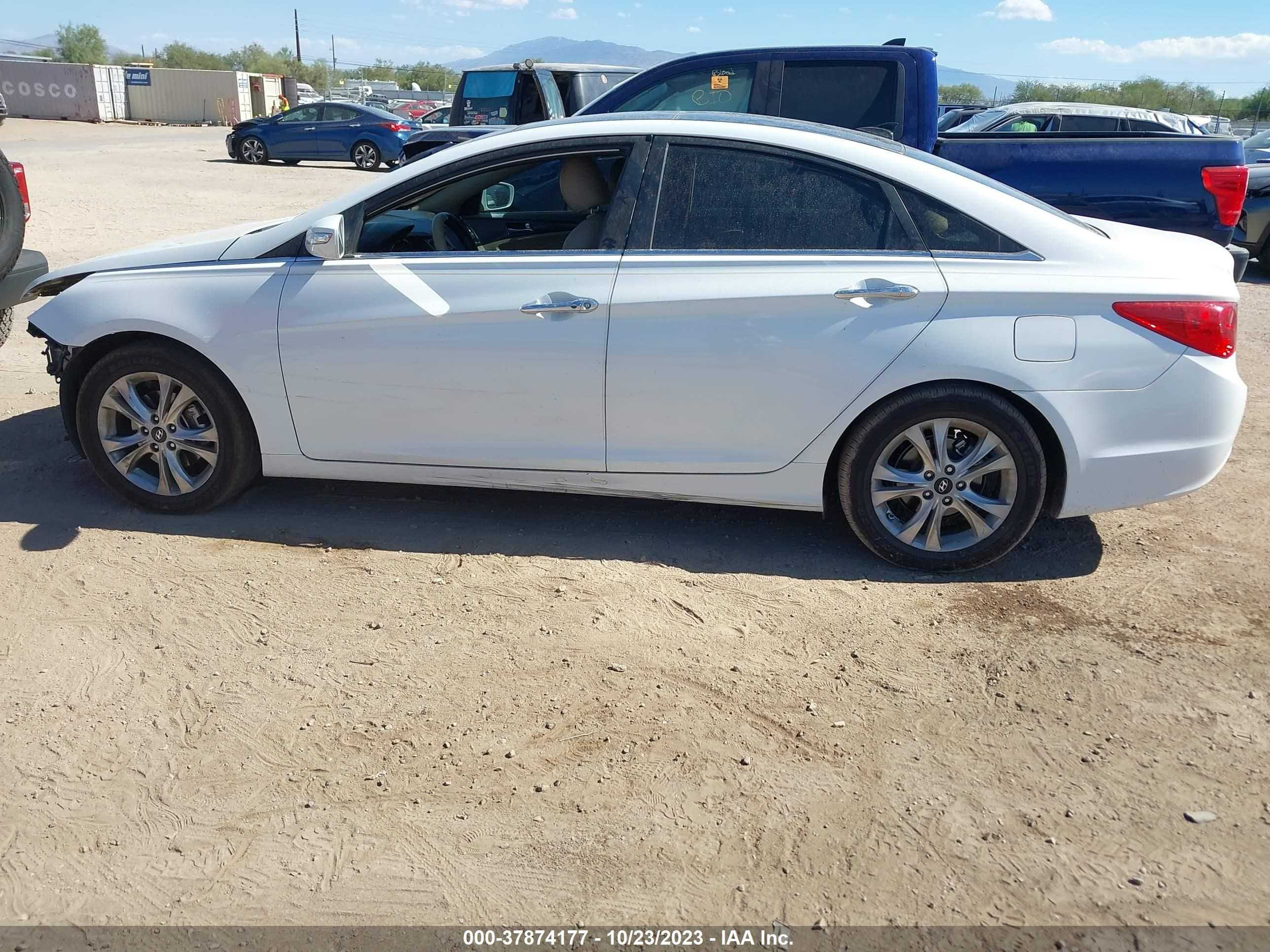 Photo 14 VIN: 5NPEC4AC4CH422745 - HYUNDAI SONATA 