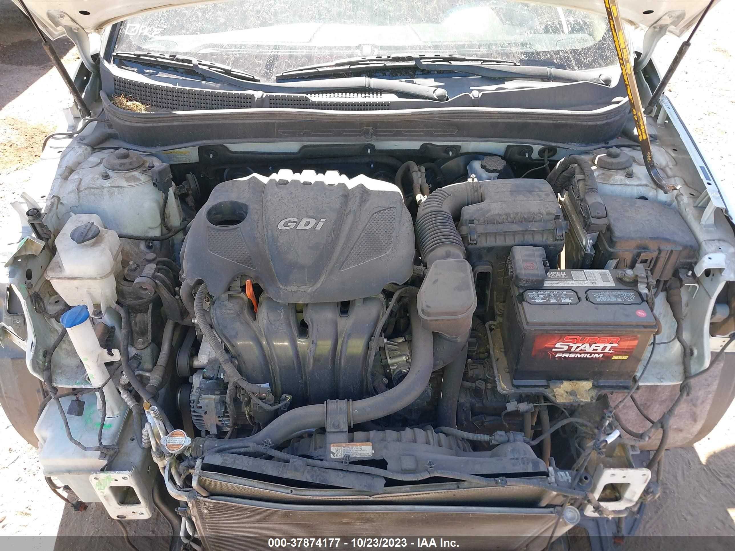 Photo 9 VIN: 5NPEC4AC4CH422745 - HYUNDAI SONATA 