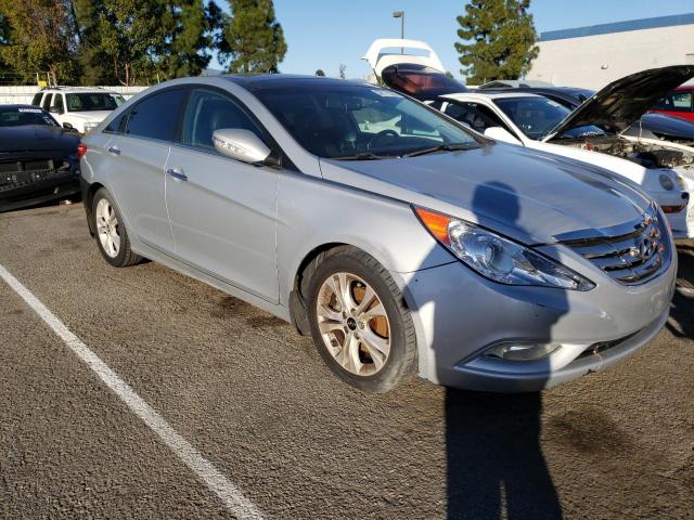 Photo 3 VIN: 5NPEC4AC4CH439769 - HYUNDAI SONATA 