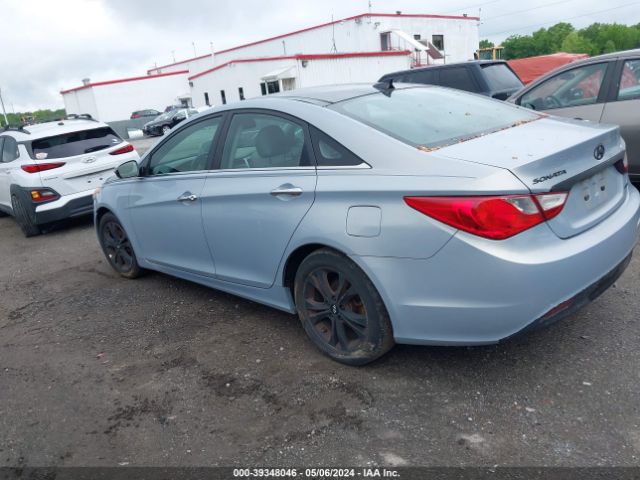 Photo 2 VIN: 5NPEC4AC4CH441084 - HYUNDAI SONATA 