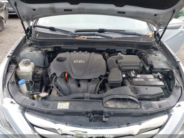 Photo 9 VIN: 5NPEC4AC4CH441084 - HYUNDAI SONATA 