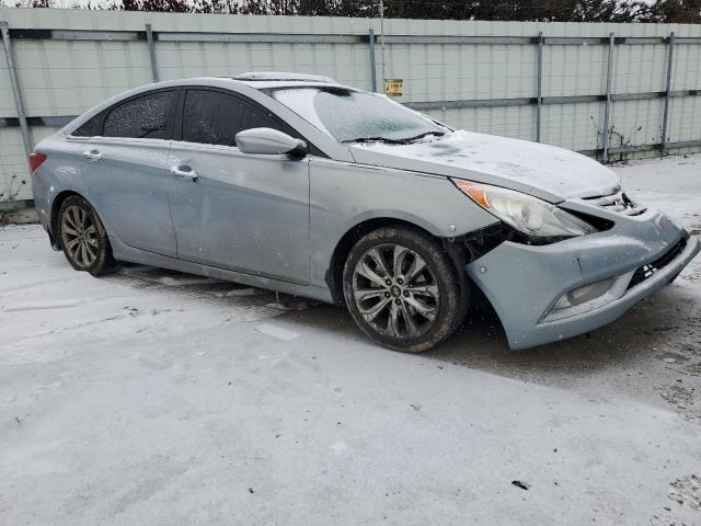 Photo 3 VIN: 5NPEC4AC4CH468284 - HYUNDAI SONATA SE 