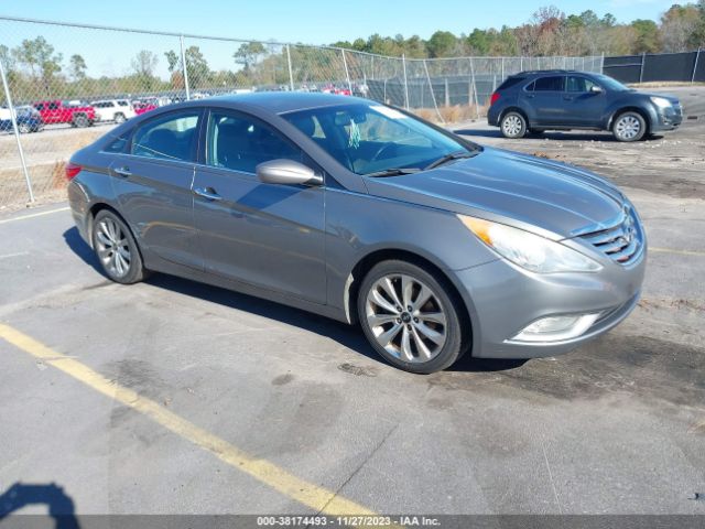 Photo 0 VIN: 5NPEC4AC4CH483674 - HYUNDAI SONATA 