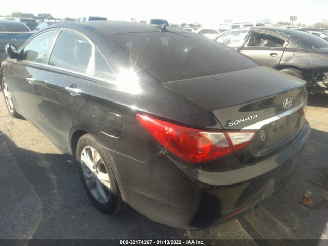 Photo 2 VIN: 5NPEC4AC4DH504251 - HYUNDAI SONATA 