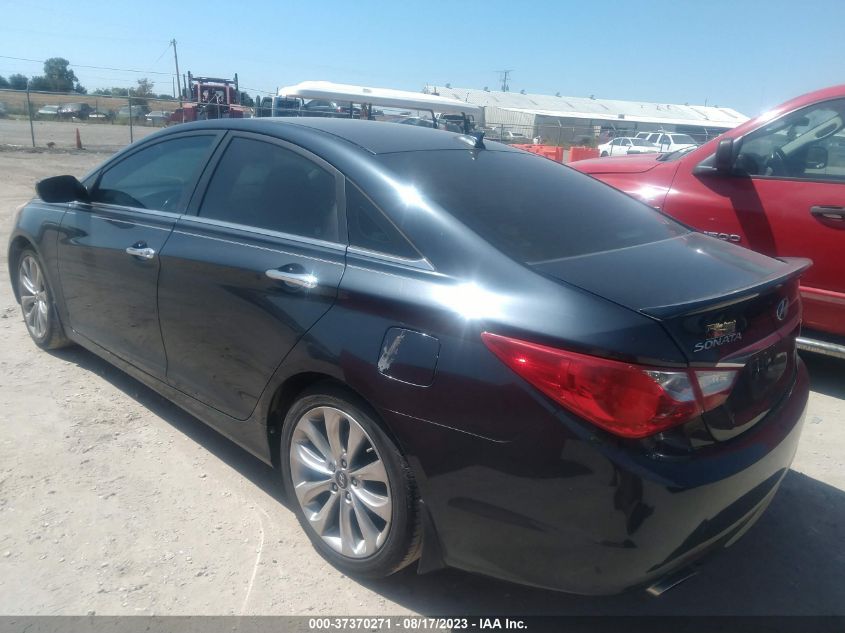 Photo 2 VIN: 5NPEC4AC4DH509899 - HYUNDAI SONATA 