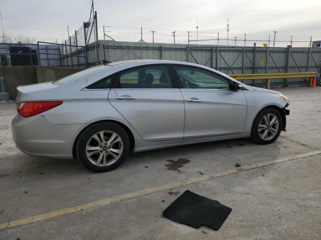 Photo 2 VIN: 5NPEC4AC4DH548413 - HYUNDAI SONATA SE 