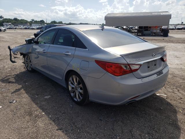 Photo 2 VIN: 5NPEC4AC4DH556690 - HYUNDAI SONATA SE 