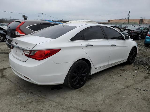 Photo 2 VIN: 5NPEC4AC4DH574011 - HYUNDAI SONATA 