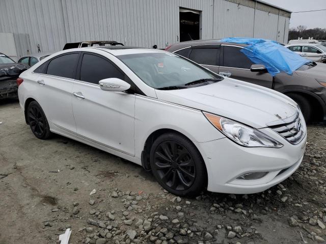 Photo 3 VIN: 5NPEC4AC4DH574011 - HYUNDAI SONATA 