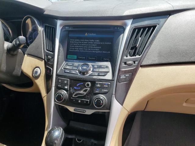 Photo 8 VIN: 5NPEC4AC4DH584683 - HYUNDAI SONATA SE 