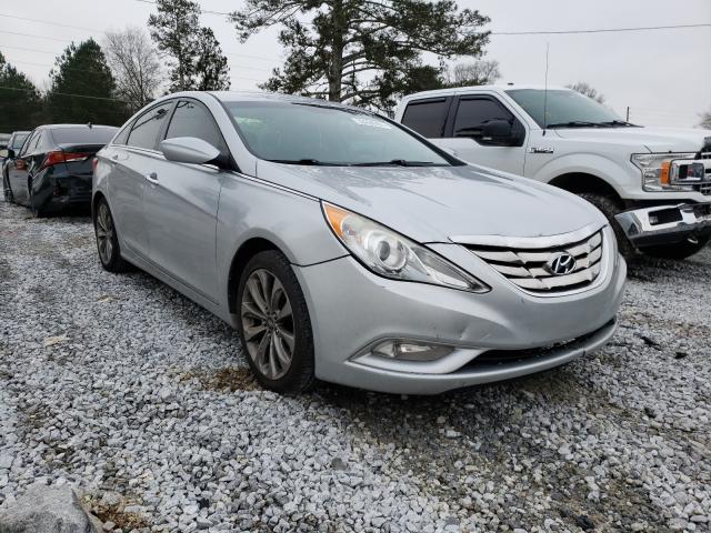 Photo 0 VIN: 5NPEC4AC4DH589995 - HYUNDAI SONATA SE 