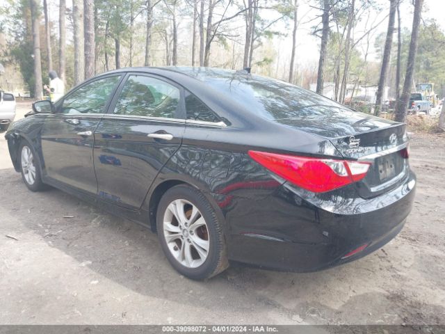 Photo 2 VIN: 5NPEC4AC4DH597756 - HYUNDAI SONATA 